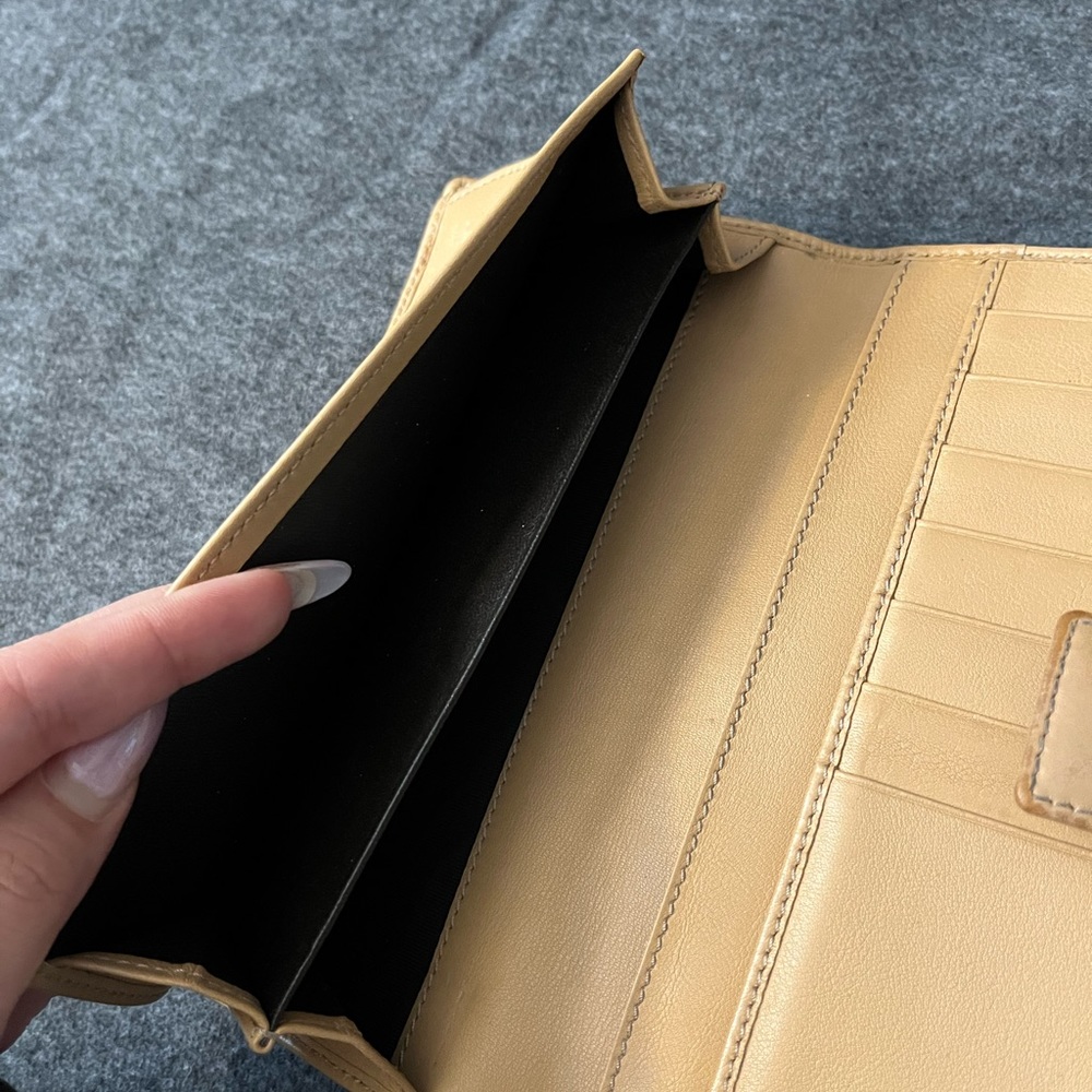 Gucci Long Wallet - Picture 6 of 7